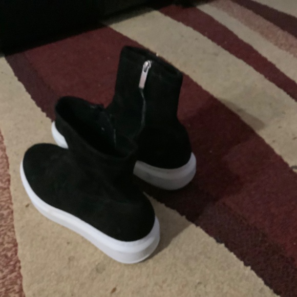 Aquatalia Boots Laina Sz 9 Black Suede Leather New Platform Sole - Picture 3 of 3